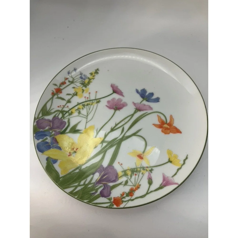 Mann Day Lily Salad Plates Set of 4 White Floral Wildflower Vintage 1974